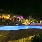 Bellezza With Heated Pool Near Split Kaštela