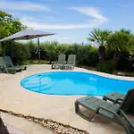 Bellezza With Heated Pool Near Split *