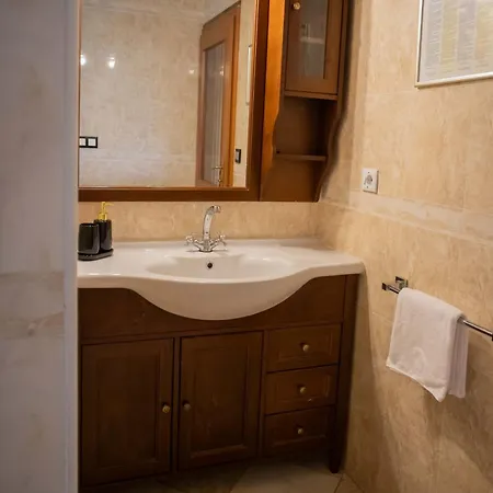Bellezza With Heated Pool Near Split Vila
