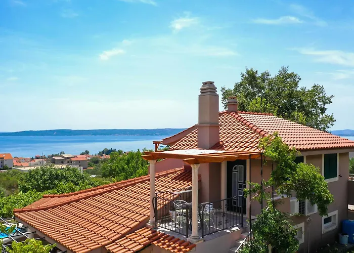 Bellezza With Heated Pool Near Split Villa *