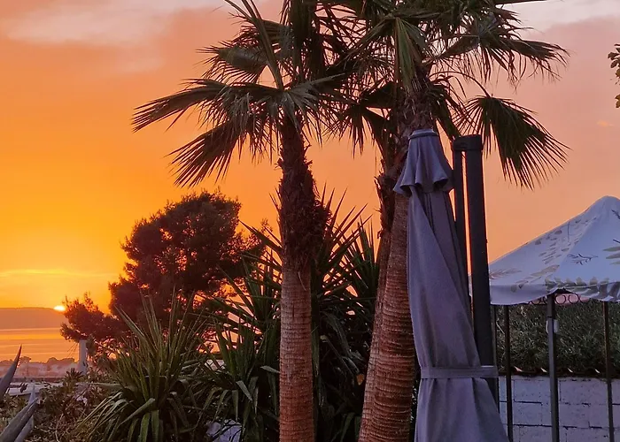 Bellezza With Heated Pool Near Split Villa *
