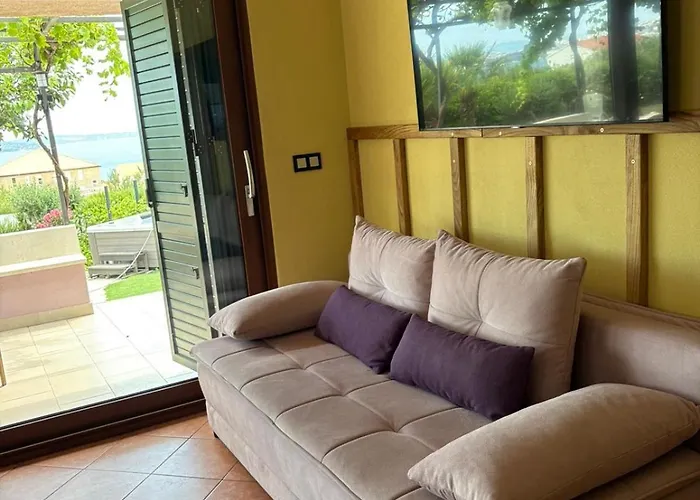 Bellezza With Heated Pool Near Split *